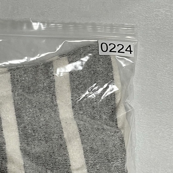 Billabong Women's Striped Hoodie Sweater Size Medium Grey‎ & White - Picture 10 of 10